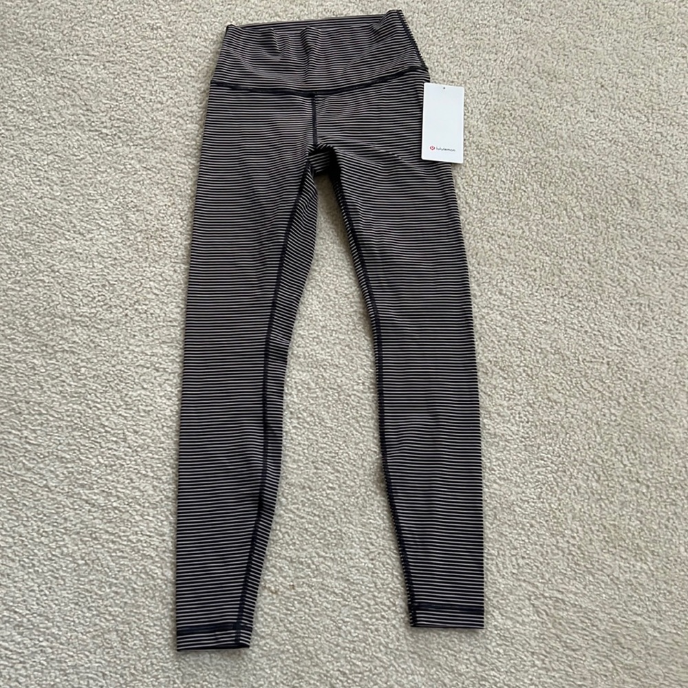 Lululemon Wunder Under HR Tight 28” FLux Size 6